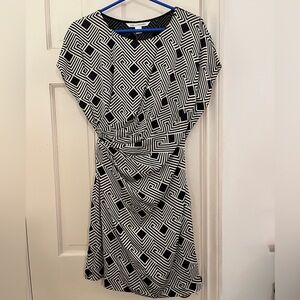NWT Diane Von Furstenberg Black and White Geometric Dress